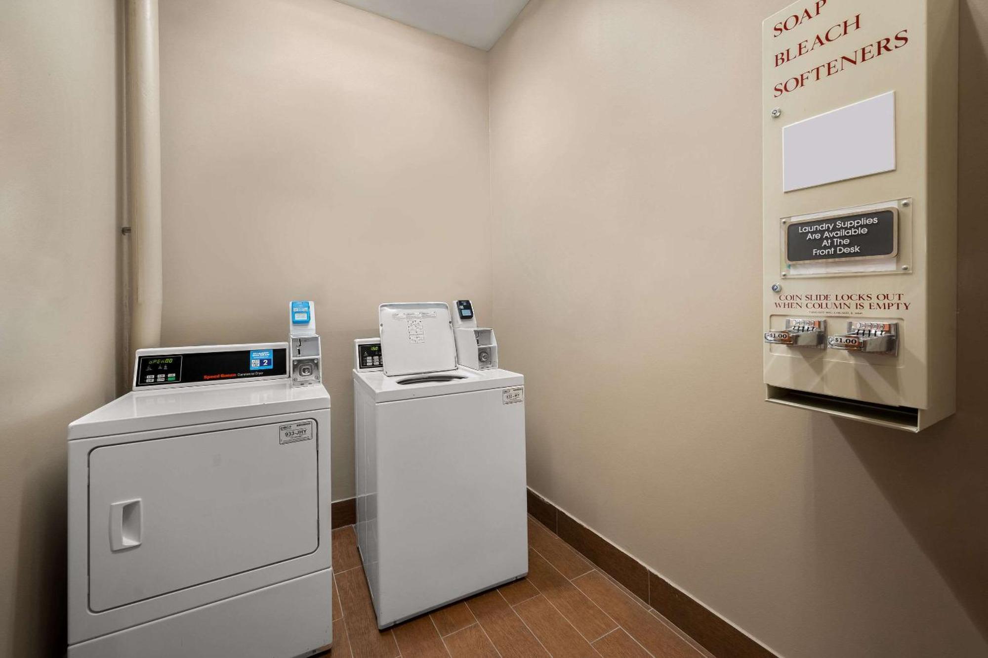 Comfort Inn & Suites Fenton Kültér fotó